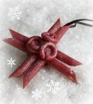Idee albero di Natale fai da te: decorazioni in pasta secca stella