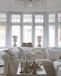 living-room white finestre